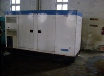 德阳康明斯150kw大型柴油二手发电机组